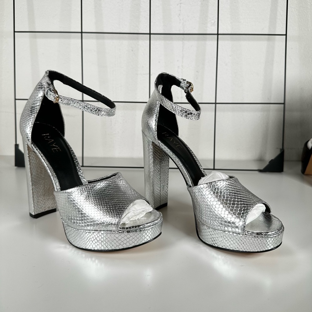 Raye Platform Heels Size 8 - image 1